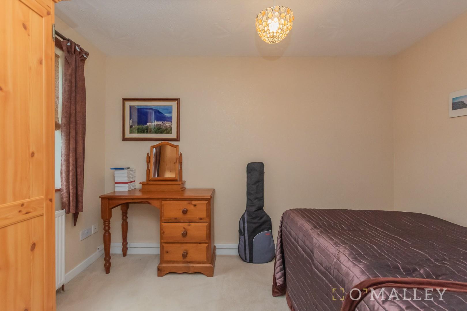 28. Bedroom 4 1.jpg